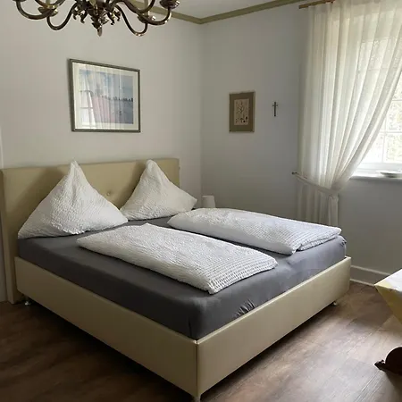 بيت للعطل Gutshaus Wilhelmsruh