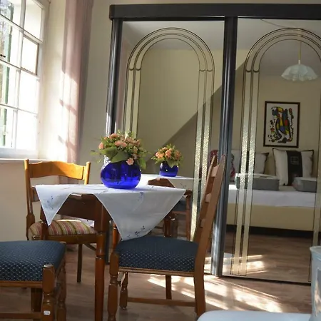 Gutshaus Wilhelmsruh * Möhnesee
